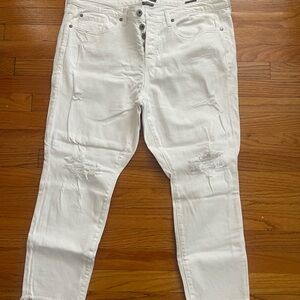 Torrid White High-Rise Straight Jeans